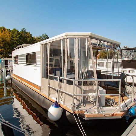 Hausboot 호텔 헤니스도르프 외부 사진
